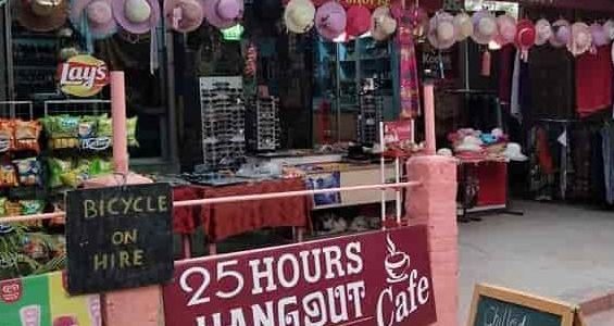 25 hours hangout cafe