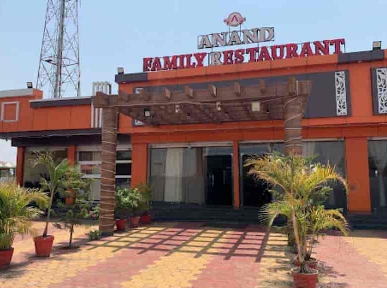 anand family restaurant