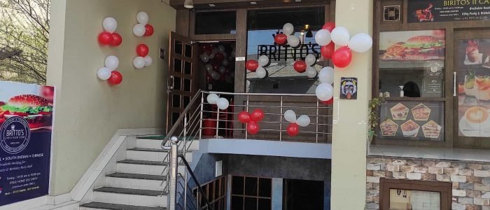 brittos cafe food court