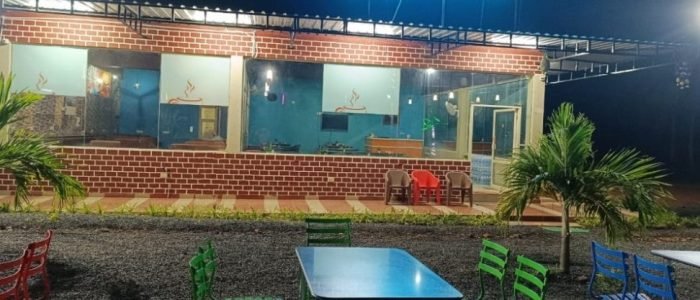 chillies family hotel and daba