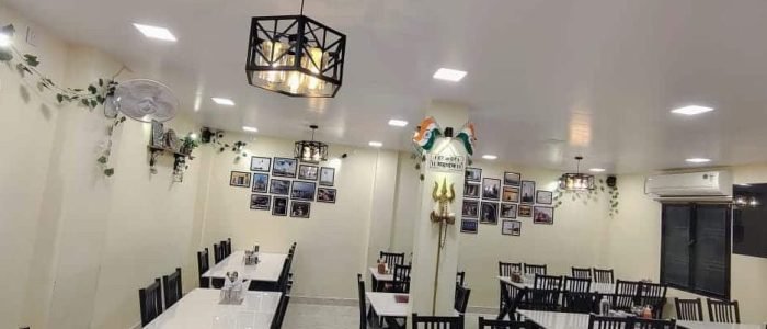 de once more cafe restaurant best restaurant in varanasi best cafe in varanasi