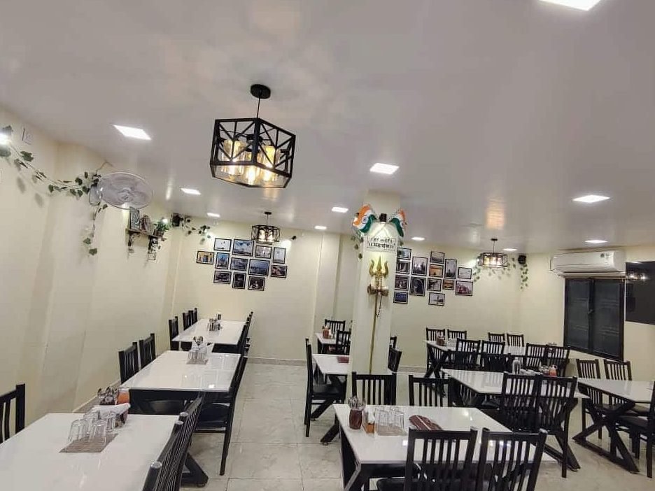 de once more cafe restaurant best restaurant in varanasi best cafe in varanasi