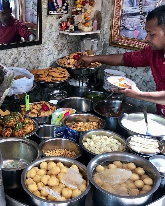 delhi famous food restaurants