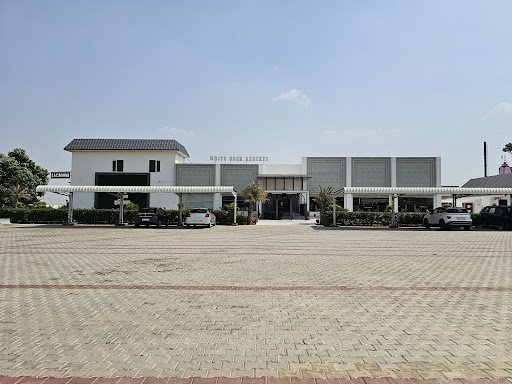 White Rose Resort