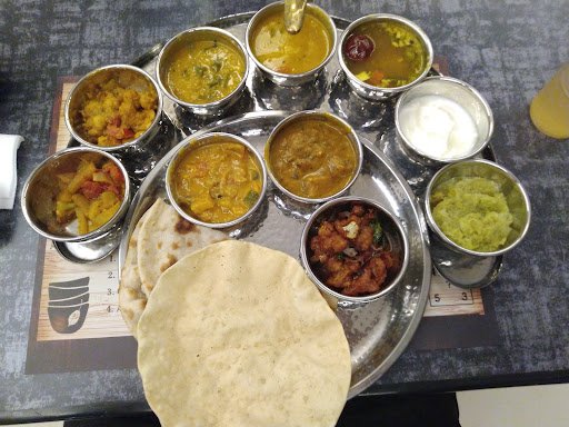 Four Cups(veg restaurant)