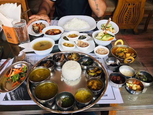 Nagameez: Ethnic Naga & Chinese Restaurant