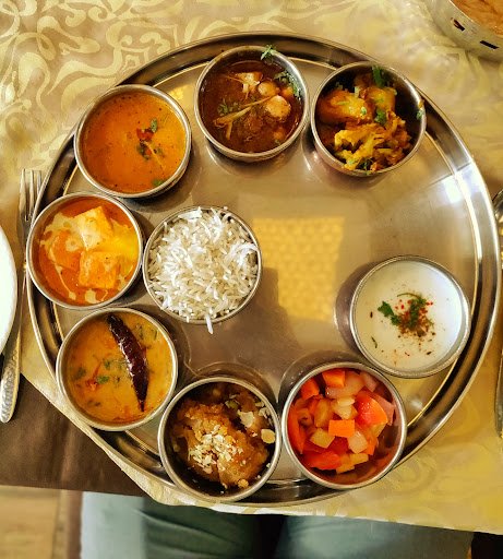 Lazeez Fine Dining Restaurant Lazeez Fine Dining Restaurant