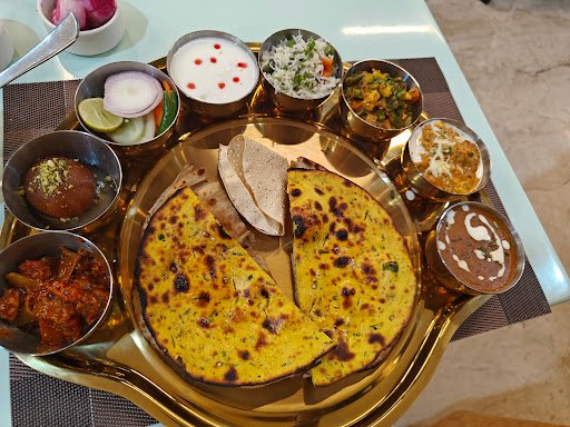 The Premium Dining Shop