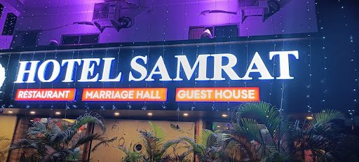 Hotel Samrat