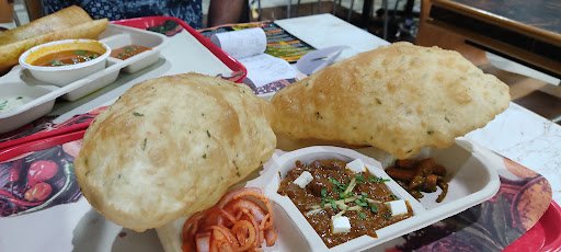 Wow chowpati by Amar Punjabi