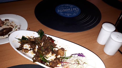 The Outhouse Bistro (Hotel Aida)