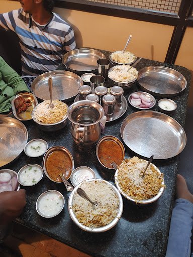 Golden Cafe & Restaurant Golden Cafe & Restaurant