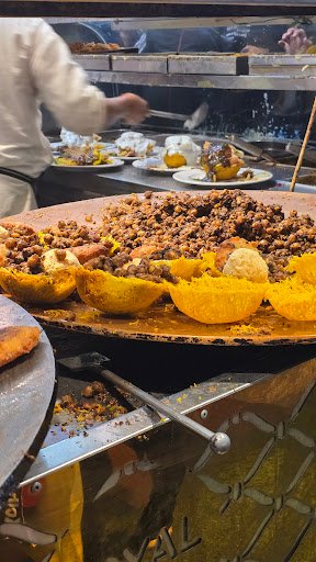 Royal Cafe(Hazratganj)