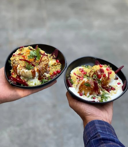 THE GRAND UTTAM BHAJIYA & CHAAT