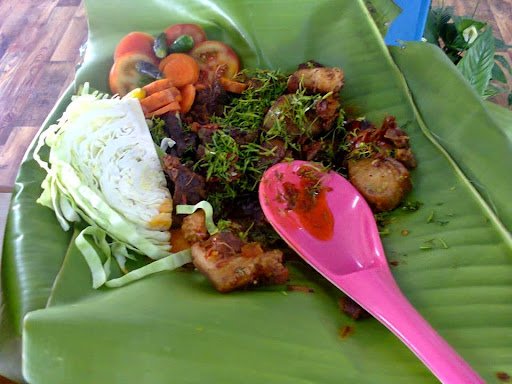 Where's the food? The Naga Diner