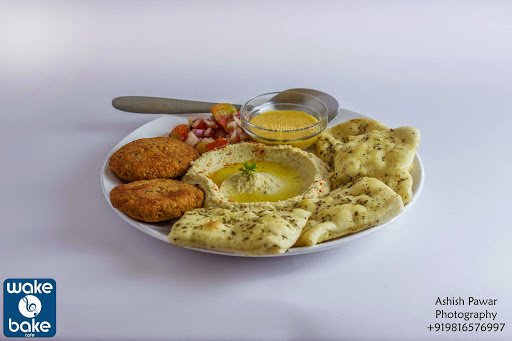 Wake & Bake - Best Family Cafe Restaurants in Shimla/Best Food/Best Coffee in Restaurant in Shimla
