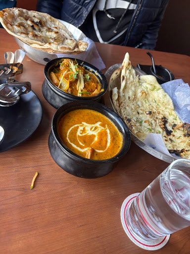 Hotlix food and Drinks (Deorali)