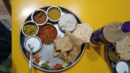 Hotel Samrudhhi Garden