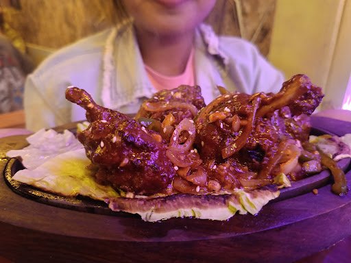 COMFORT ZONE restaurant and cafe