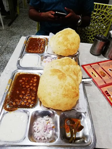 Agra Tikki Restaurant