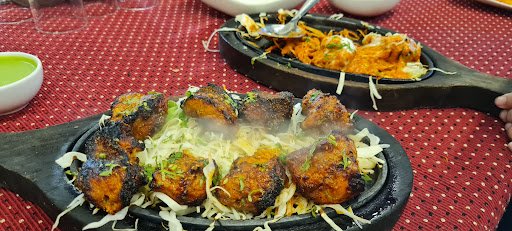 Al karam Indore kitchen's and restaurants