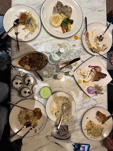 Noor Lounge (Multi cuisine Restaurant & Bakery)