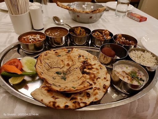 Raj Bhoj- Veg Restaurant in Gwalior Raj Bhoj- Veg Restaurant in Gwalior