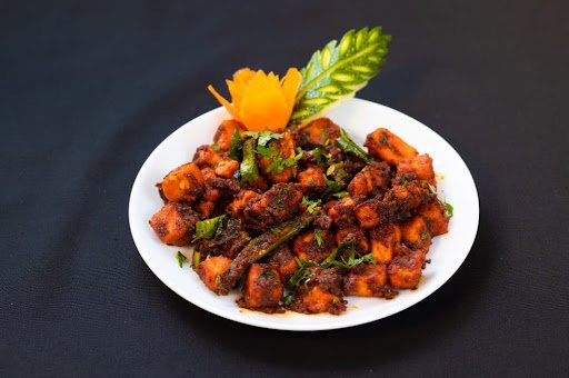 Jameen's Restaurant - Gandhiji Road