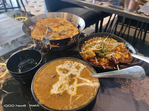 Ravenous Multi Cuisine Restaurant Ravenous Multi Cuisine Restaurant