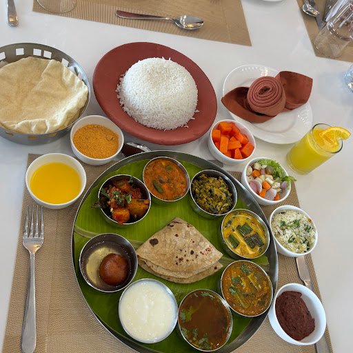 PNS NAKSHATRA - VRINDAVAN - Veg Fine Dining in Vellore