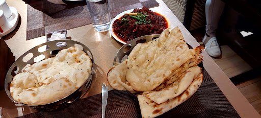 ROYAL'S MULTICUISINE - Restaurant in Naihati, Chinese restaurant in naihati, tandoor restaurant