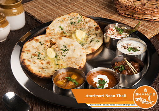 Shahji’s Parantha House (Lakshmi Road)