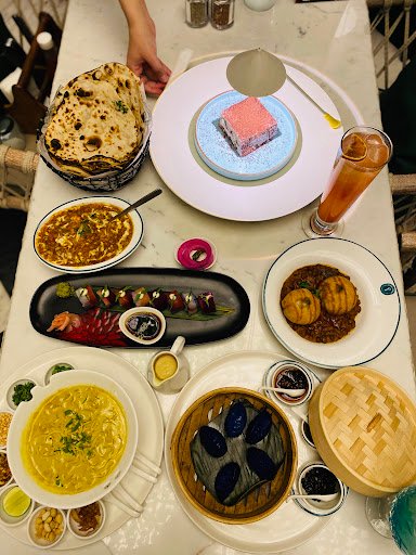 The Establishment - Clubhouse & Kitchen