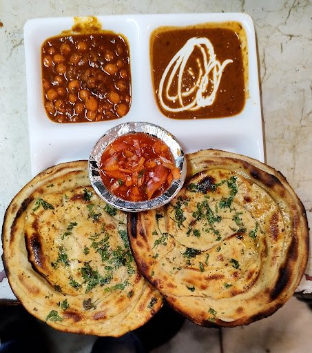 Amritsari Kulcha king, Bachcha park, Meerut Best restaurant in Meerut for Amritsari Kulcha and Chur Chur Naan