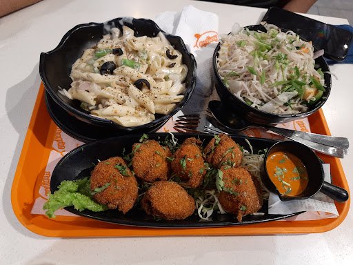 Hangries Meerut | Italian & Chinese Restaurant