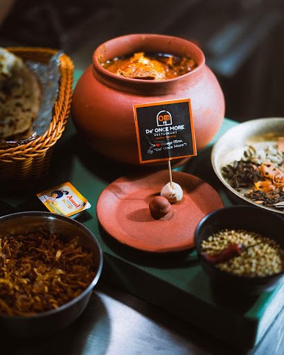 De Once More Cafe & Restaurant | Best Restaurant in Varanasi | Best Cafe in Varanasi |