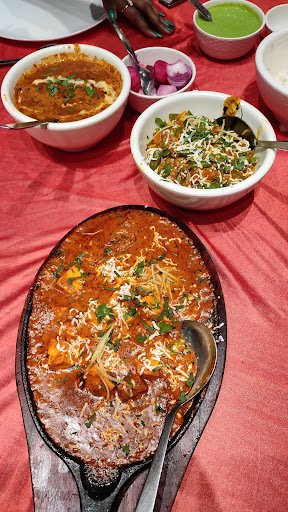 Milkbar Studio | Best Restaurant in Aligarh | Family Restaurant in Aligarh