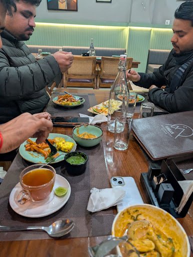 9 Hills Restaurant and cafe