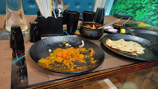 Healthy food multi cuisine restaurant