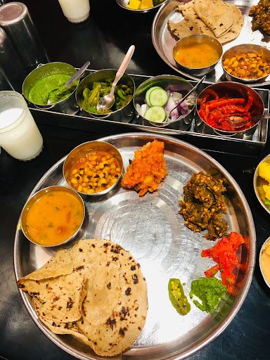 SAI DINE-IN - best gujarati & punjabi restaurant in bhuj