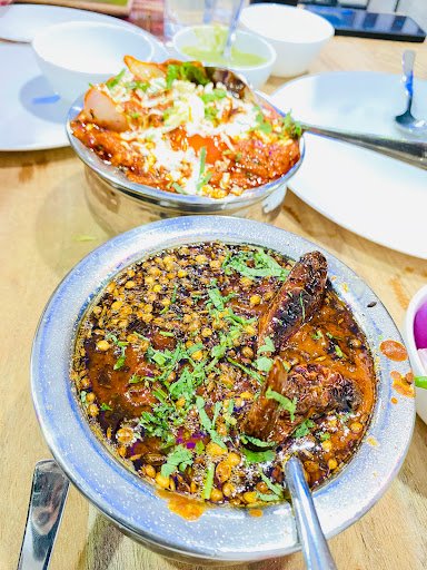 Ganesha Cafe & Bistro