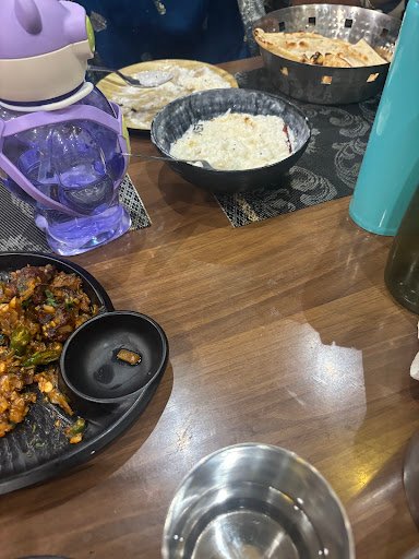 Navaruchi Grand (pure veg restaurant)