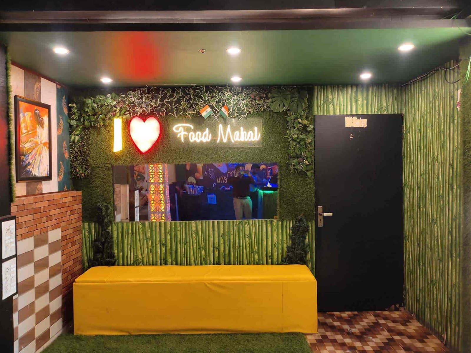 food mahal restaurant azamgarh