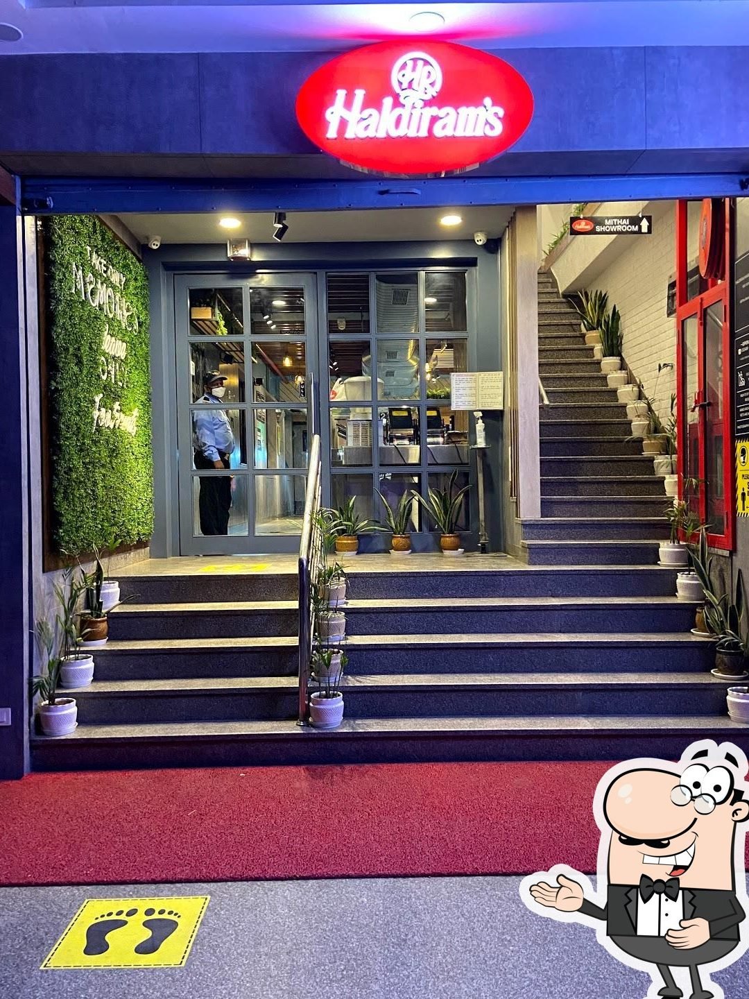 haldirams sector 15 faridabad