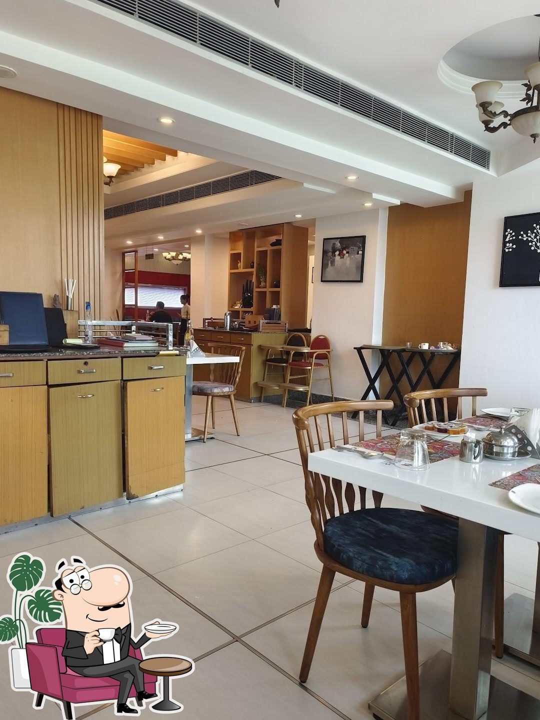 hotel blue coriander best restaurant in ankleshwar 1