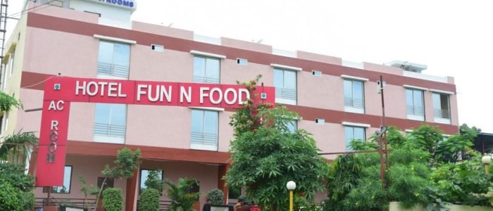hotel fun n food