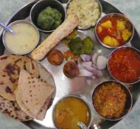 hotel raghuvanshi gujrati bhojanalay