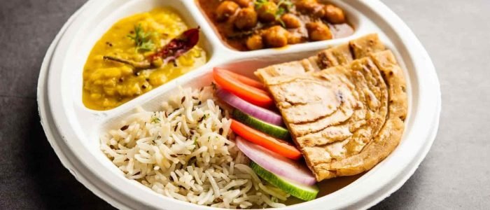 hotplate by railofy order food delivery in train in bhopal