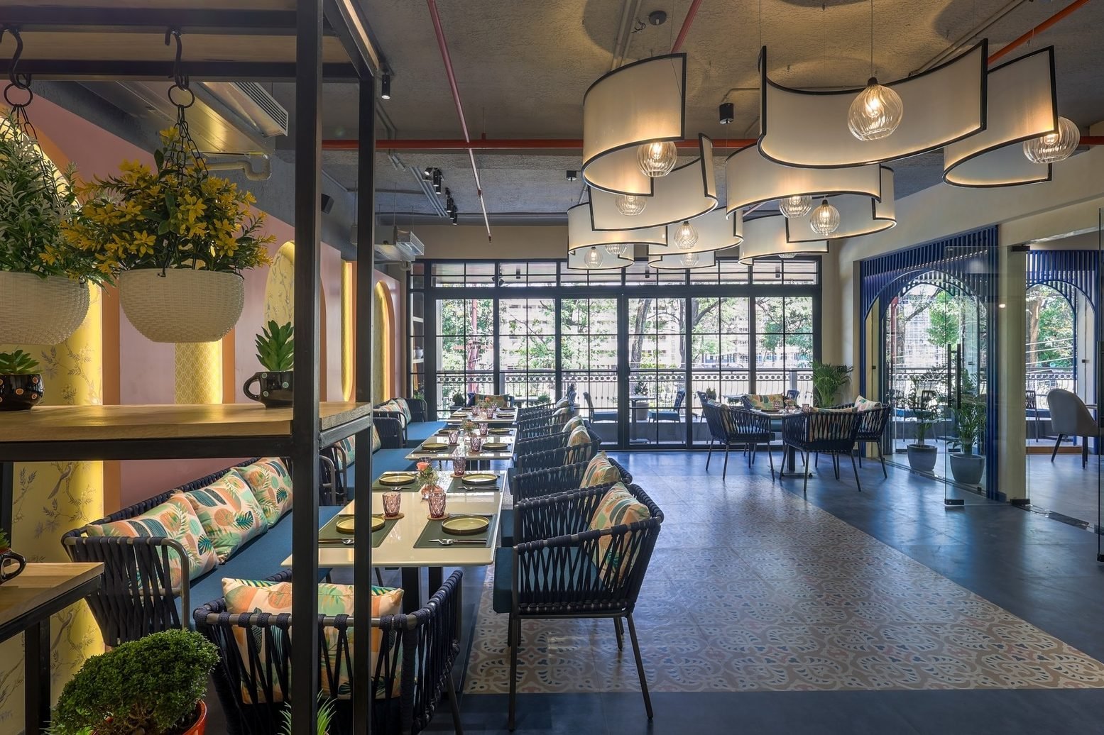 house of nuttmeeg aesthetic best vegetarian restaurant dehradun