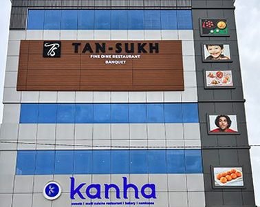 kanha restaurant
